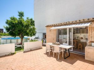 Casa con Patio en Maó/Mahón.